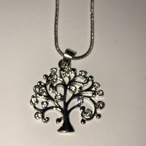 Tree of Life Necklace - Picture 1 of 1